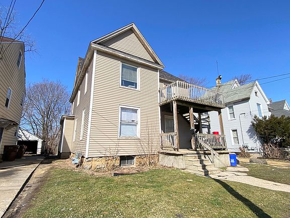 2nd image of 917 11th St
