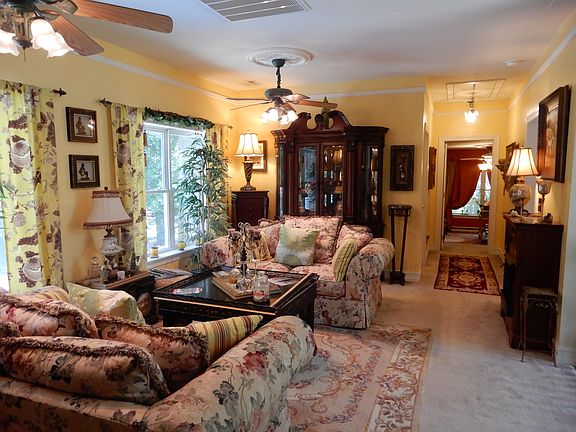 Sitting area upstairs.