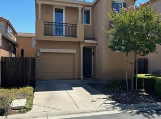 4908 Ocean Ln, Elk Grove, CA 95757