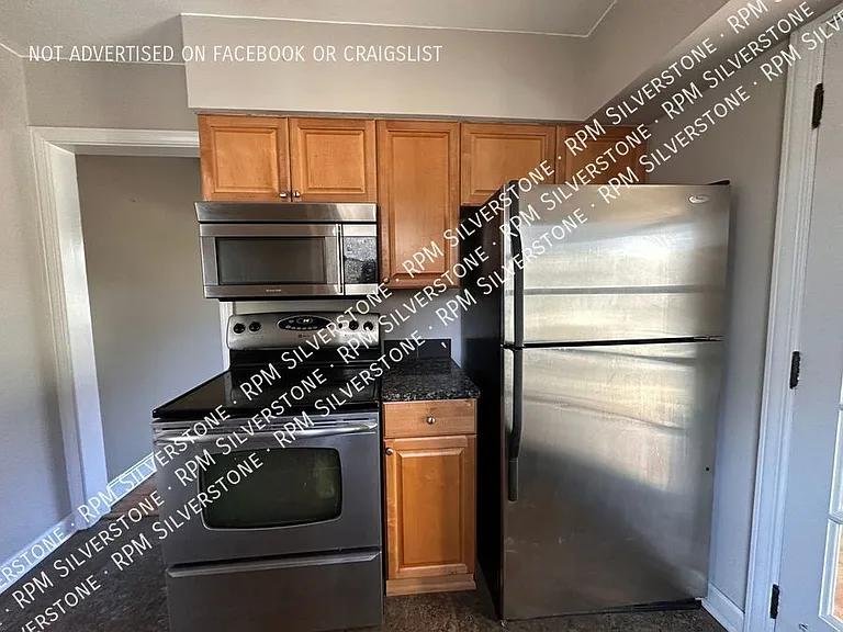 2362 Sanders Pl — Photo 5