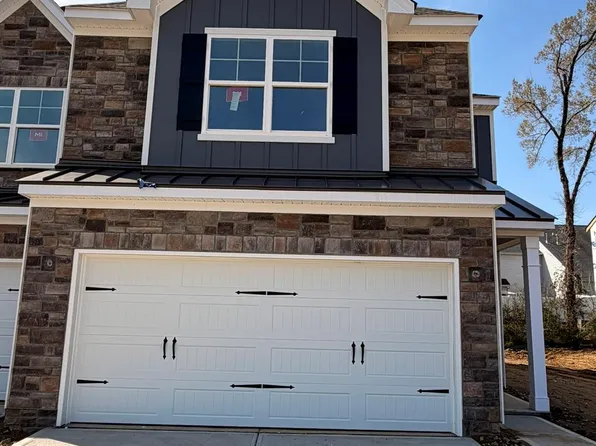 4333 Black Ct, Harrisburg, NC 28075