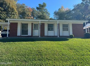 651 Gregory St, Chattahoochee, FL 32324