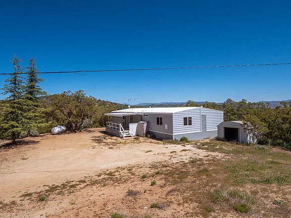 3rd image of 59521 Lafayette Rd