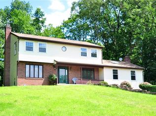 24 Valley View Dr, Windsor, CT 06095
