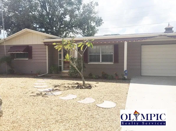3244 Beacon Square Dr, Holiday, FL 34691