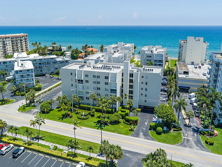 3520 S Ocean Blvd #H404 — Photo 28