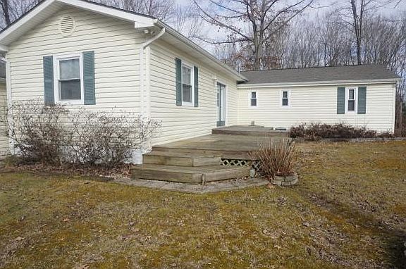 3rd image of 428 Riverwood Dr