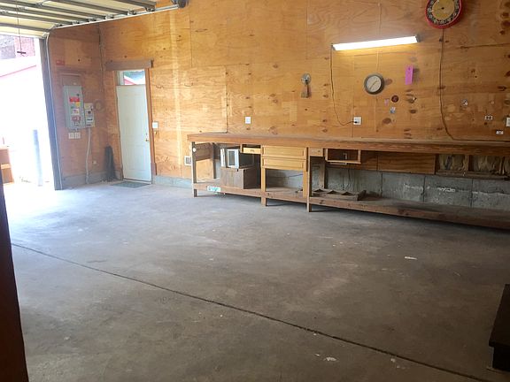 5th image of 1844R Menard St