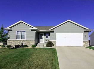 5742 Smithland Dr, Marion, IA 52302