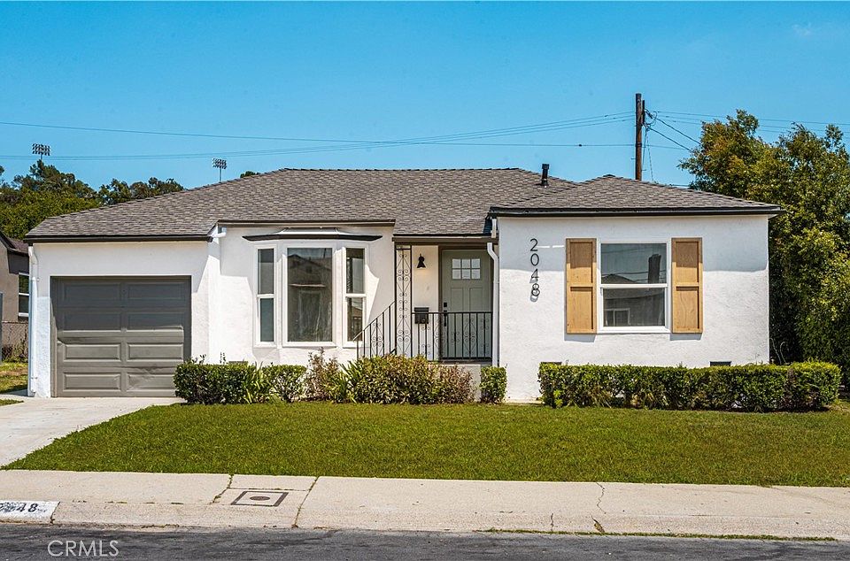 1st image of 2048 N Hicks Ave