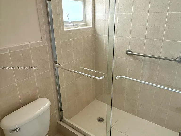 7400 Miami Lakes Dr #D206 — Photo 11