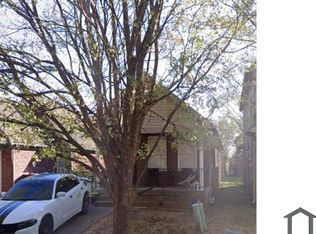 1420 Standard Village Cir, Louisville, KY 40210