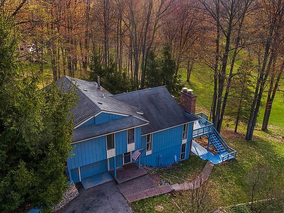 2nd image of 9305 W Circle Dr