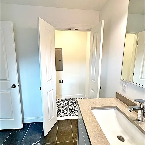33 Leyden St #6 — Photo 22