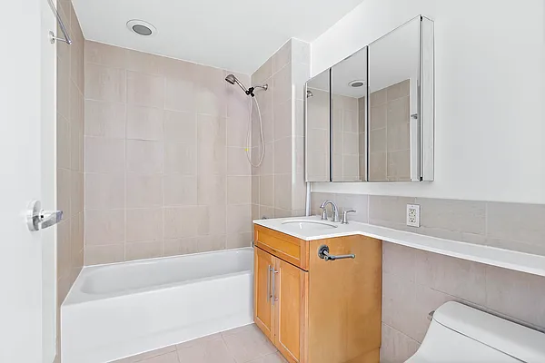 Sold by Compass | media 5