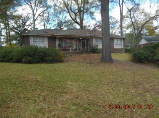 2115 Sharon Ave, Albany, GA 31707