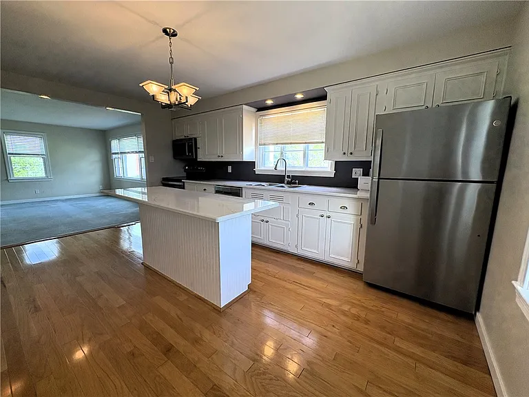 122 Browns Hill Rd — Photo 6