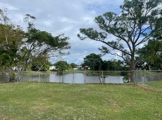 2668 Rockcrest Ct, West Palm Beach, FL 33415