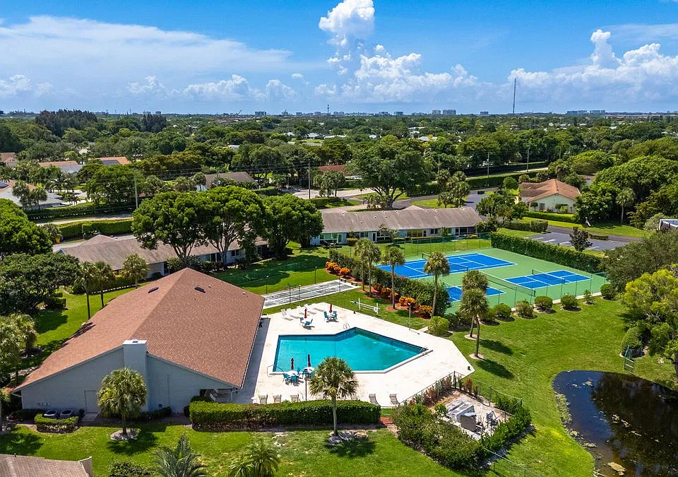 2900 Fiore Way #1050