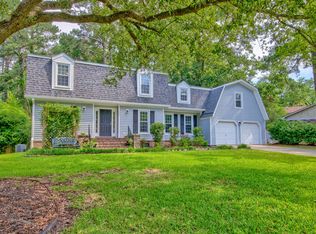 202 Hunt Club Dr, Summerville, SC 29485