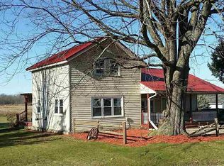 3454 S Mount Hope Rd, Crystal, MI 48818