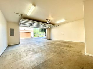 **Pre-Leasing for Summer 2026** Large Townhomes with Garages, Chico, CA 95928