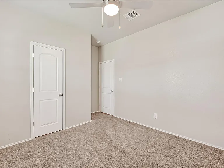 21500 Rustic Elm Dr — Photo 25