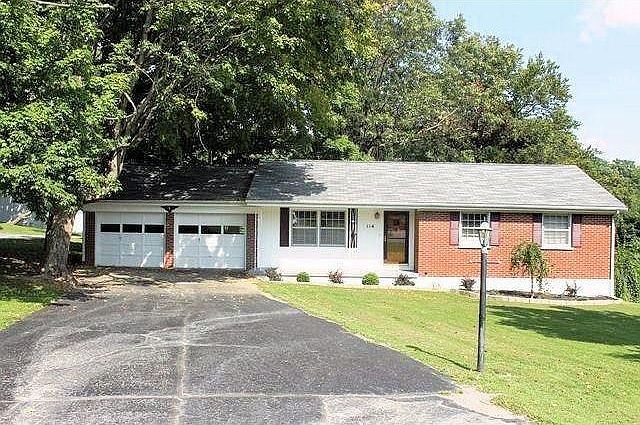 1st image of 114 Woodland Dr