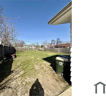 224 N Sumner Ave — Photo 10