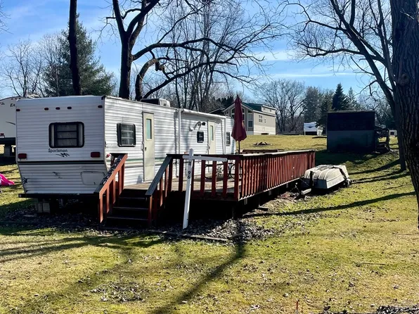 11-96 Woodhaven Lakes, Sublette, IL 61367