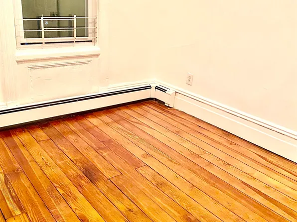 46 Prescott Avenue image 18 of 19