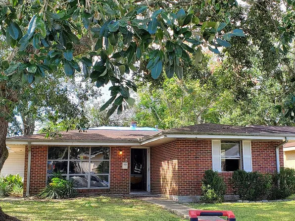 2737 Bristol Pl, New Orleans, LA 70131