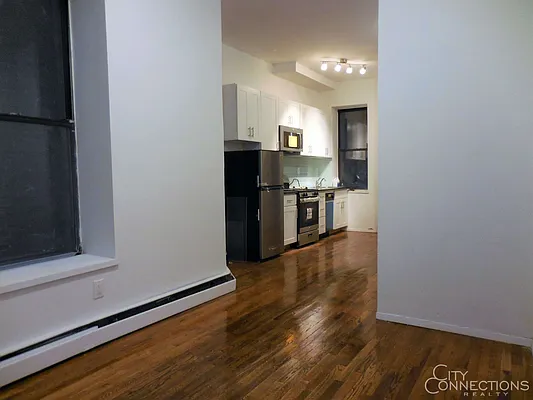 Rented by City Connections Realty | media 29