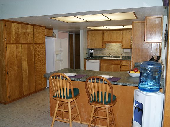 5th image of 11619 N 32nd Ave