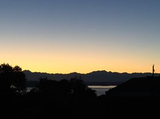 4209 SW 102nd St, Seattle, WA 98146