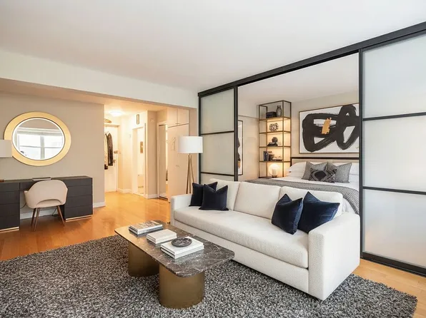 210 E 63rd St APT 3C, New York, NY 10065