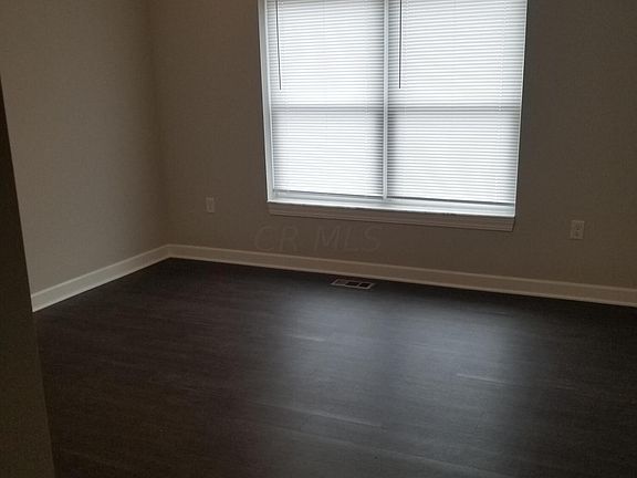 4th image of 961 E 18th Ave