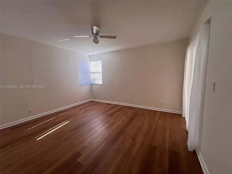 5661 Riverside Dr #101B7 — Photo 12