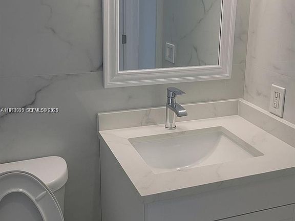 3rd image of 18490 SW 295th Ter
