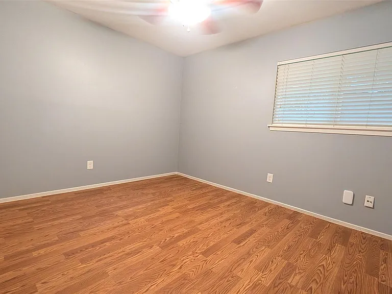 9 Raccoon Ln — Photo 19
