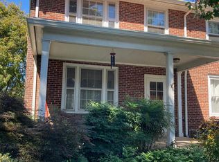 427 Oak Ter, Reading, PA 19611