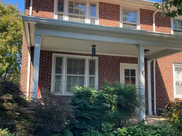 427 Oak Ter, Reading, PA 19611