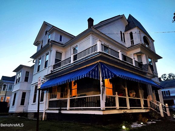 2nd image of 16 Maple St