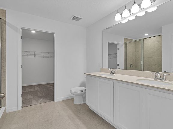 4th image of 1399 Sterling Pointe Dr