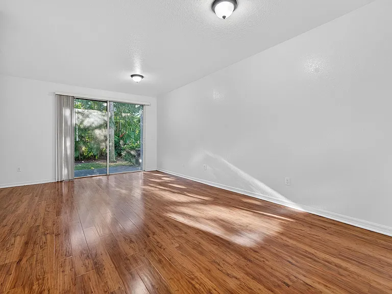 3635 Sonoma Dr — Photo 7