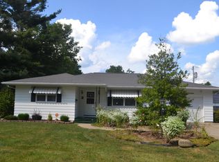 1716 Frazier Ave, Centralia, IL 62801