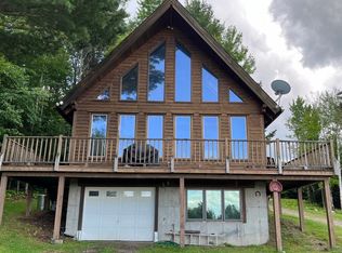 575 Lucier Rd, North Troy, VT 05859