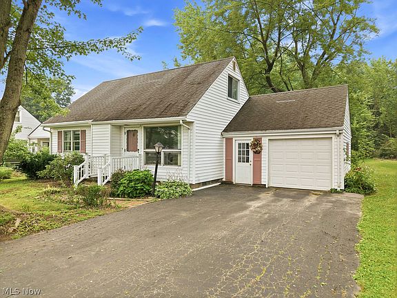 2nd image of 219 Eldon Dr