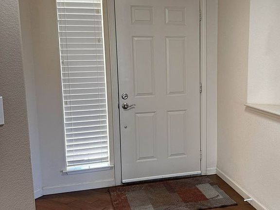 2nd image of 146 Sawgrass Ln