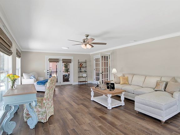 4th image of 5517 Grande Lagoon Ct